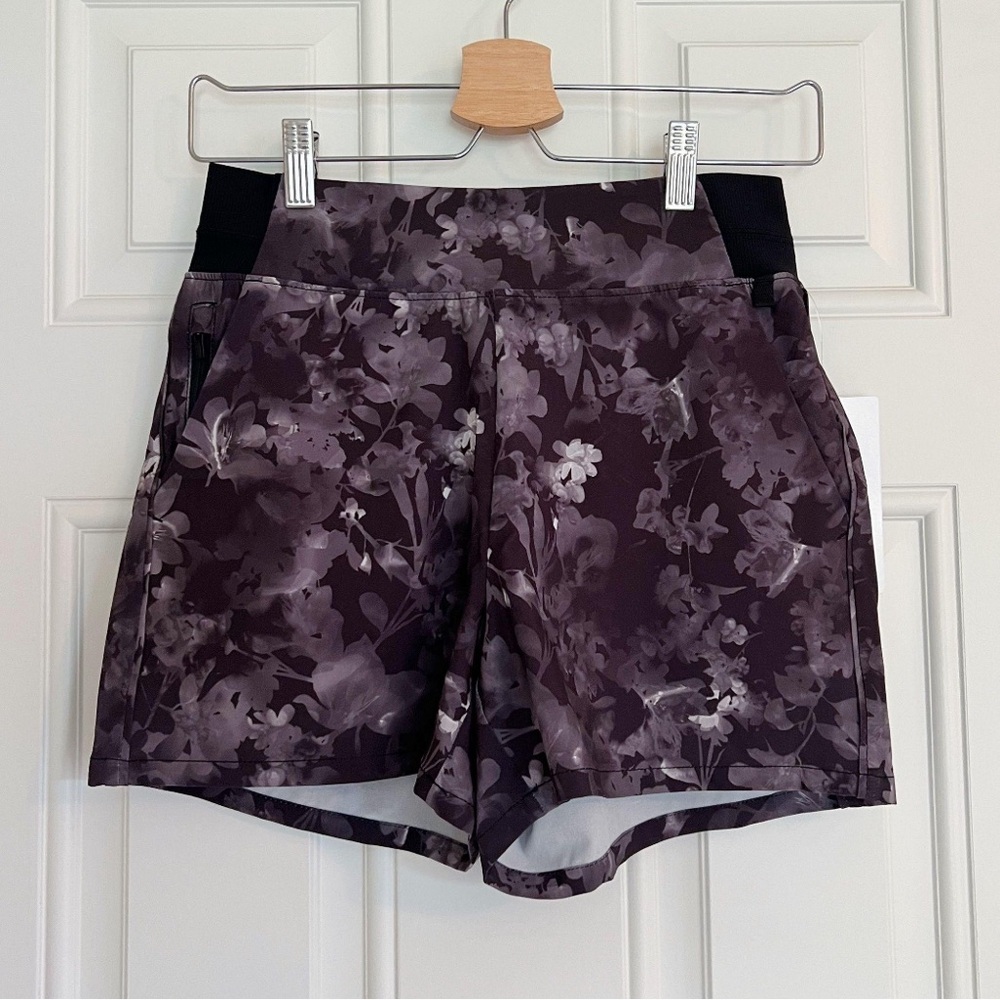 Athleta Shorts NWT